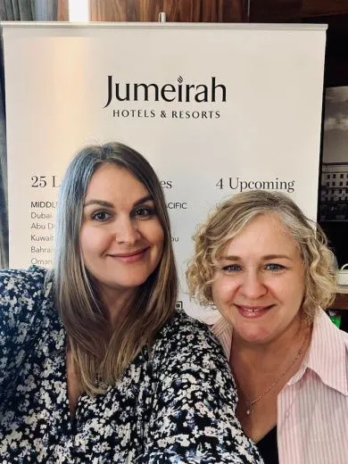 Waitress, Jumeirah Al Naseem, ОАЭ