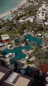 Waitress, Jumeirah Al Naseem, ОАЭ